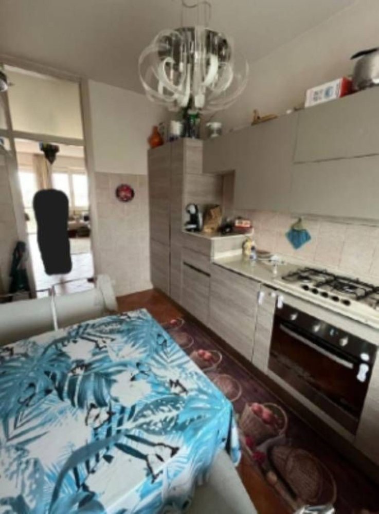 4 rooms Apartment in Lomagna, Italy No. 3891