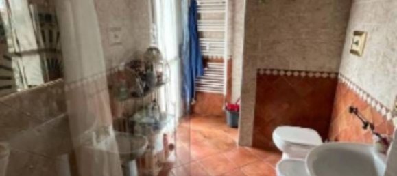 4 rooms Apartment in Lomagna, Italy No. 3891 11
