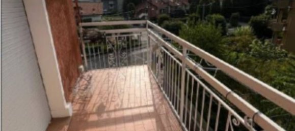 4 rooms Apartment in Lomagna, Italy No. 3891 6