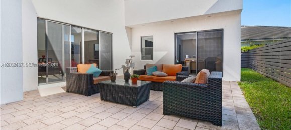 5 dormitorios villa en alquiler en Miami, Miami-Dade, Florida, USA № 615246 21
