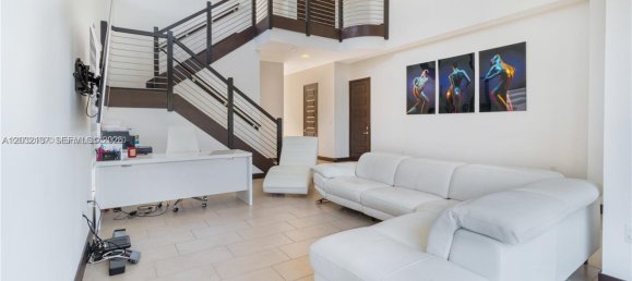 5 dormitorios villa en alquiler en Miami, Miami-Dade, Florida, USA № 615246 20