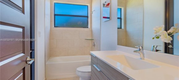 5 dormitorios villa en alquiler en Miami, Miami-Dade, Florida, USA № 615246 7