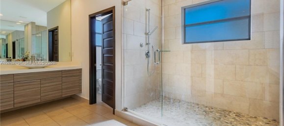 5 dormitorios villa en alquiler en Miami, Miami-Dade, Florida, USA № 615246 13