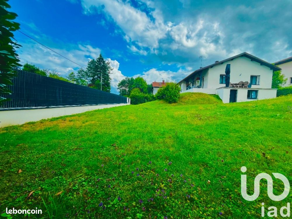 2 bedrooms House in Oyonnax, France No. 289834