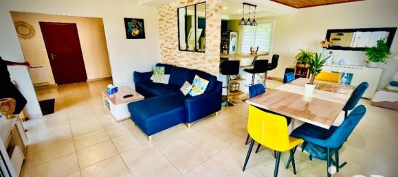 2 bedrooms House in Oyonnax, France No. 289834 5