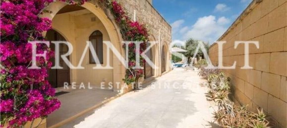 4 bedrooms House in San Lawrenz, Malta No. 5724 37