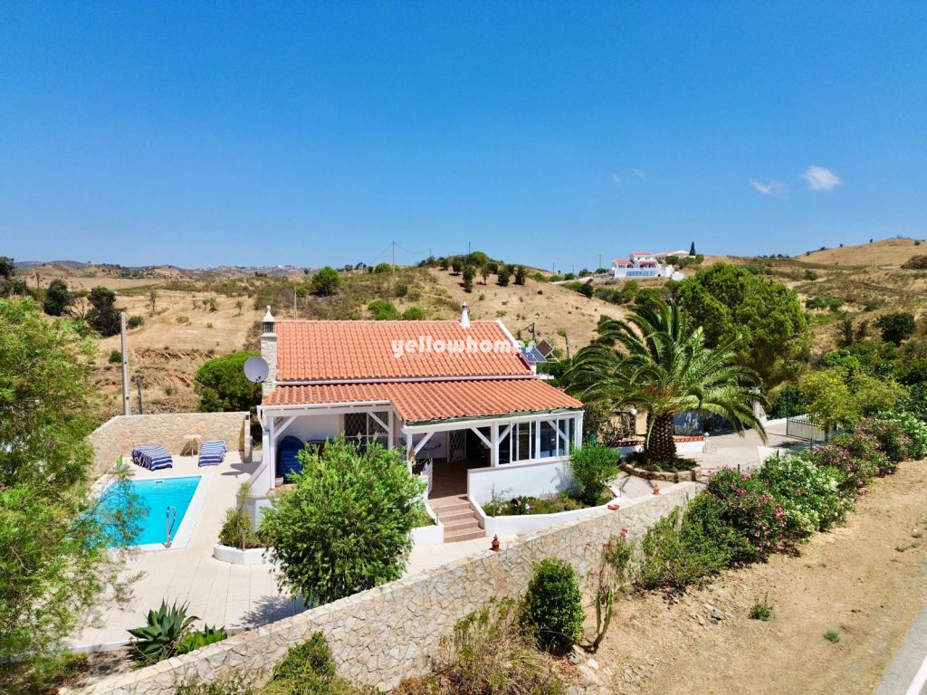 2 bedrooms Villa in Tavira, Portugal No. 214042