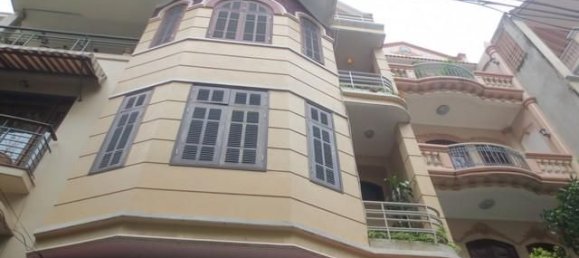 Casa de 5 dormitorios en Ba Dinh, Vietnam No. 5088 2