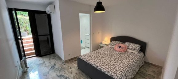 Adosado de 3 dormitorios en Estepona, Spain No. 100775 5