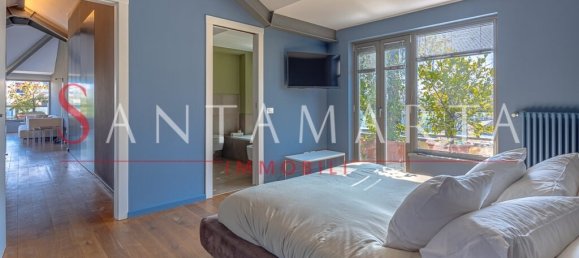 2 bedrooms Penthouse in Milan, Italy No. 243510 14
