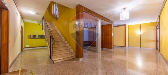 2 Schlafzimmer Wohnung in Rome, Italy, Nr. 375294 3