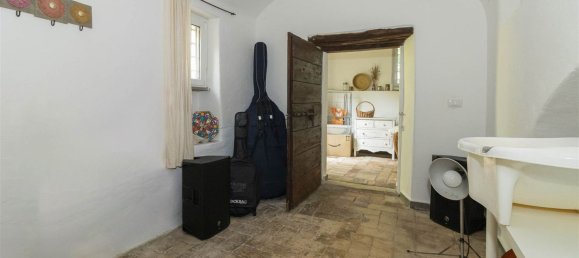 4 rooms Apartment in Nazzano, Italy No. 260996 9