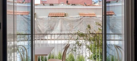 2 Schlafzimmer Doppelhaus in Lisbon, Portugal, Nr. 352889 2