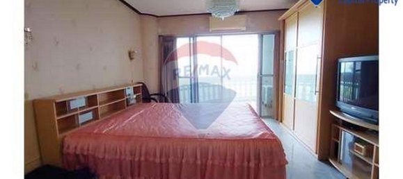 3 bedrooms Condo in Pattaya, Thailand No. 12748 4