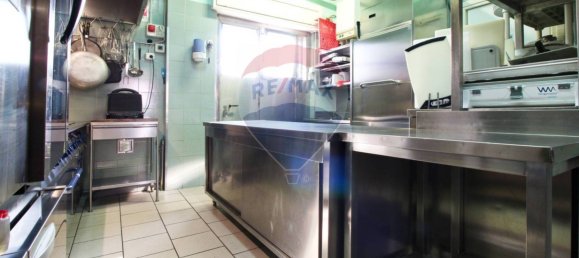 4-Zimmer Gewerbliche Immobilie in Pavia, Italy, Nr. 187191 4