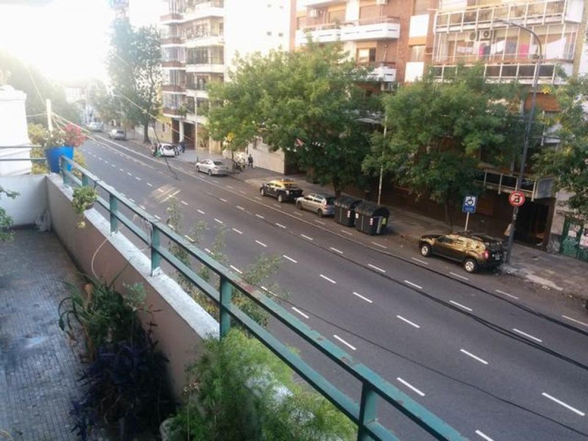 3 bedrooms Apartment in Buenos Aires, Argentina No. 95989