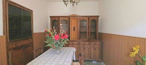 8 rooms House in Pontremoli, Italy No. 258607 8