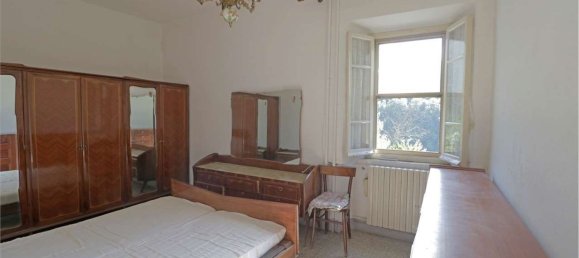 8 rooms House in Pontremoli, Italy No. 258607 17