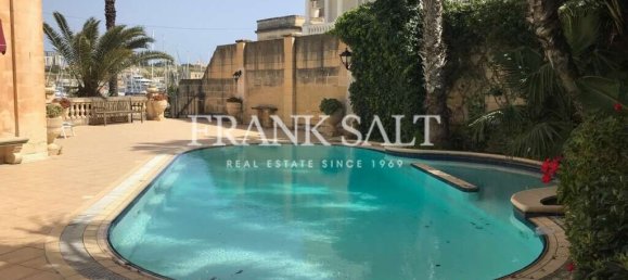 4 Schlafzimmer Villa in Ta' Xbiex, Malta, Nr. 3143 3