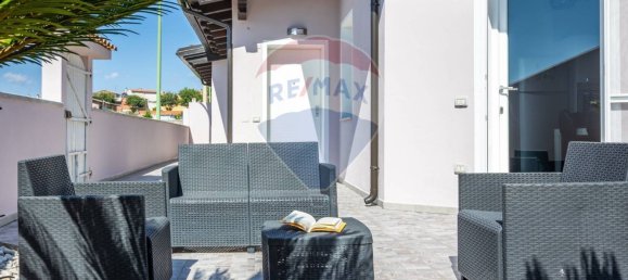 4 Schlafzimmer Villa in Sardinia, Italy, Nr. 327984 8