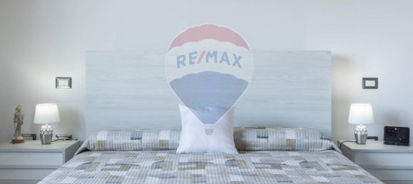 4 Schlafzimmer Villa in Sardinia, Italy, Nr. 327984 11