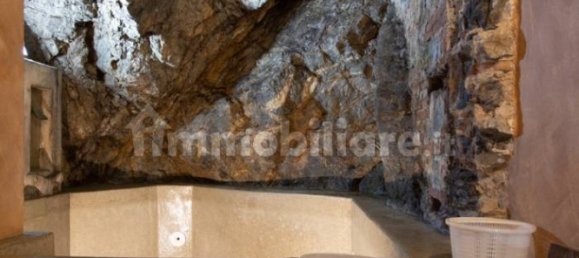 9 Schlafzimmer Haus in Pisa, Italy, Nr. 109515 14