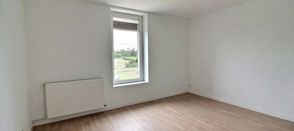 2 bedrooms House in Montchanin, France No. 353355 5