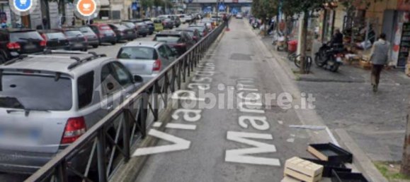 2 rooms Warehouse in Naples, Italy No. 310197 4