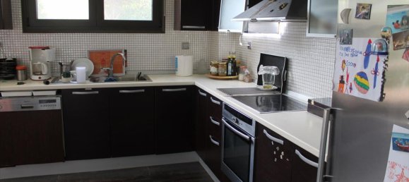 4 Schlafzimmer Villa in Thermi, Greece, Nr. 5602 11