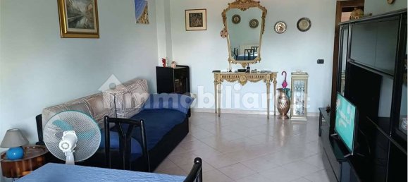 Apartamento de 1 dormitorio en Pioltello, Italy No. 262080 3