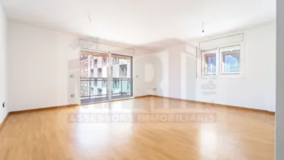 3 bedrooms Apartment in Reus, Spain No. 281160