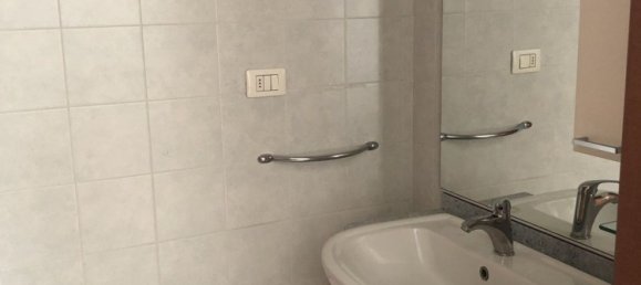 1 Schlafzimmer Wohnung in Milan, Italy, Nr. 364212 5