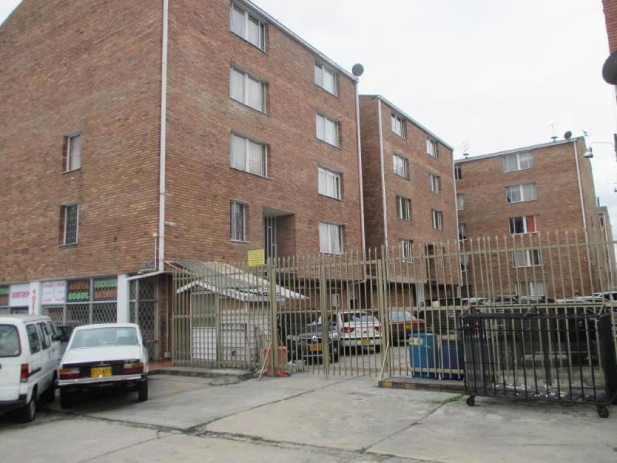 3 Schlafzimmer Haus in Bogota, Colombia, Nr. 12780