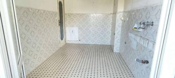 Apartamento de 6 habitaciónes en Genoa, Italy No. 37358 4