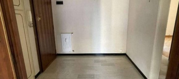 Apartamento de 6 habitaciónes en Genoa, Italy No. 37358 22