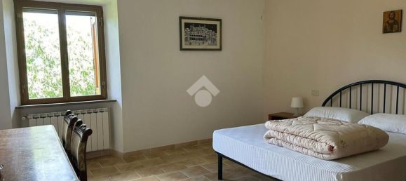 7-Zimmer Haus in Gubbio, Italy, Nr. 102550 11
