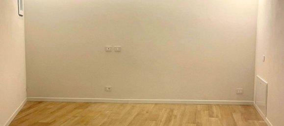 Estudio en Milan, Italy No. 261234 13