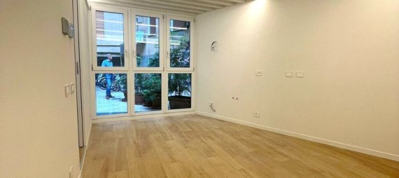 Estudio en Milan, Italy No. 261234 9