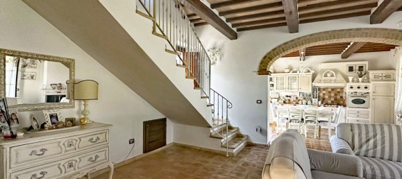 3 bedrooms House in Magione, Italy No. 316909 13