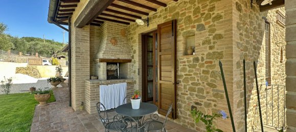 3 bedrooms House in Magione, Italy No. 316909 11