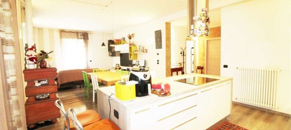 4-salle Appartement à Dalmine, Italy No. 316113 5