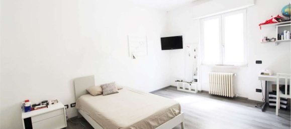 4-salle Appartement à Dalmine, Italy No. 316113 7