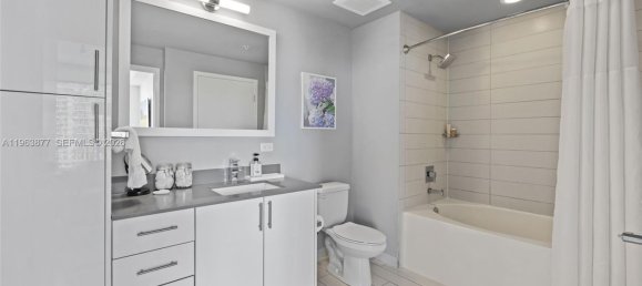 2 dormitorios propiedad comercial en venta en Miami, Miami-Dade, Florida, USA № 614428 5