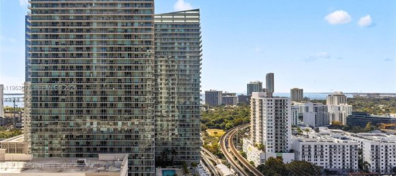 2 dormitorios propiedad comercial en venta en Miami, Miami-Dade, Florida, USA № 614428 15