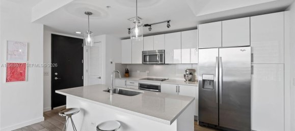 2 dormitorios propiedad comercial en venta en Miami, Miami-Dade, Florida, USA № 614428 2