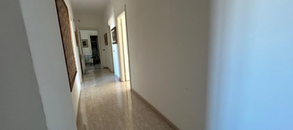 5 Schlafzimmer Wohnung in Florence, Italy, Nr. 350946 2