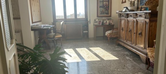 5 Schlafzimmer Wohnung in Florence, Italy, Nr. 350946 11
