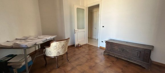 5 Schlafzimmer Wohnung in Florence, Italy, Nr. 350946 3