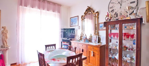 3 rooms Apartment in Vercelli, Italy No. 285960 4
