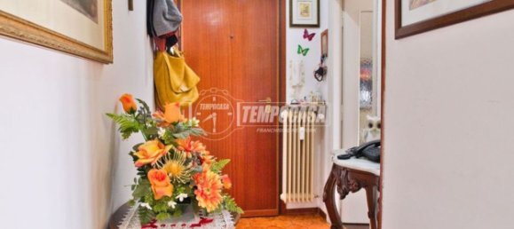 3 rooms Apartment in Vercelli, Italy No. 285960 8